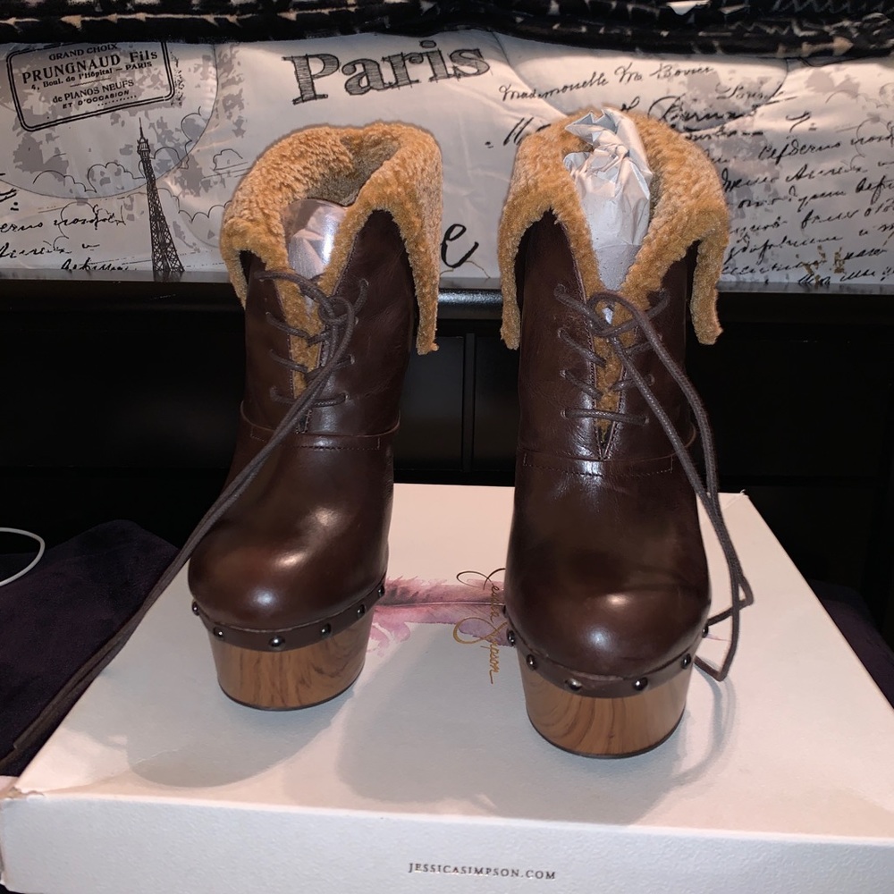 Jessica’s Simpson Foldover Cuff Bootie
